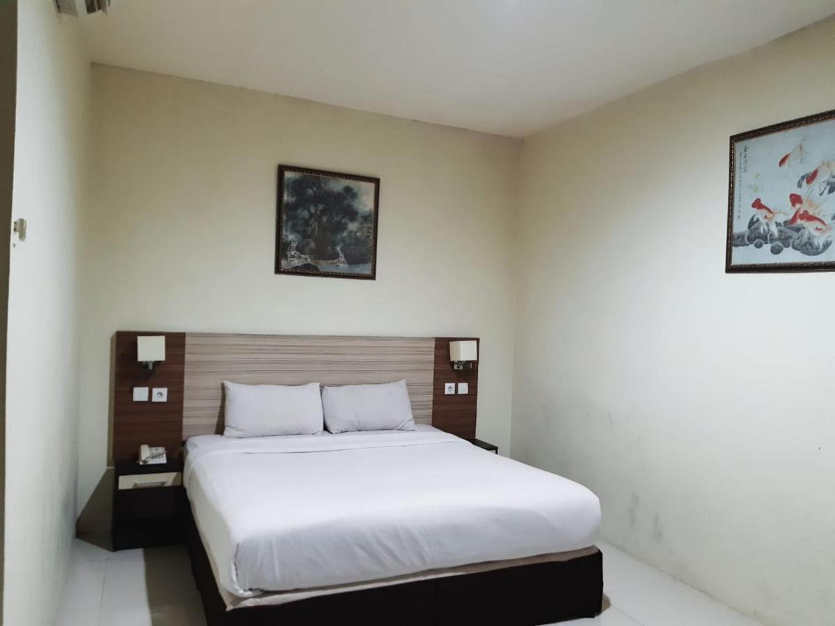 Agraha Andalas Hotel Makasar Zewnętrze zdjęcie