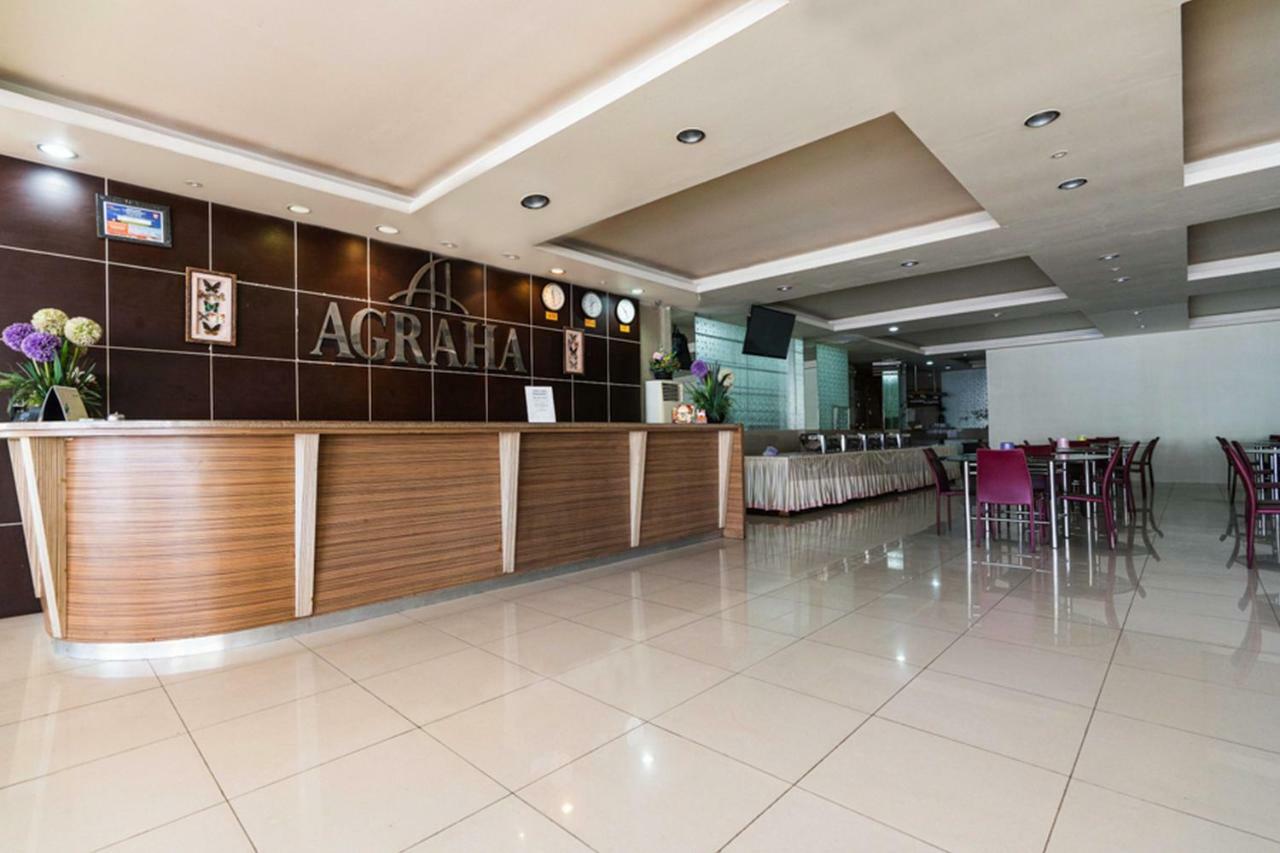 Agraha Andalas Hotel Makasar Zewnętrze zdjęcie