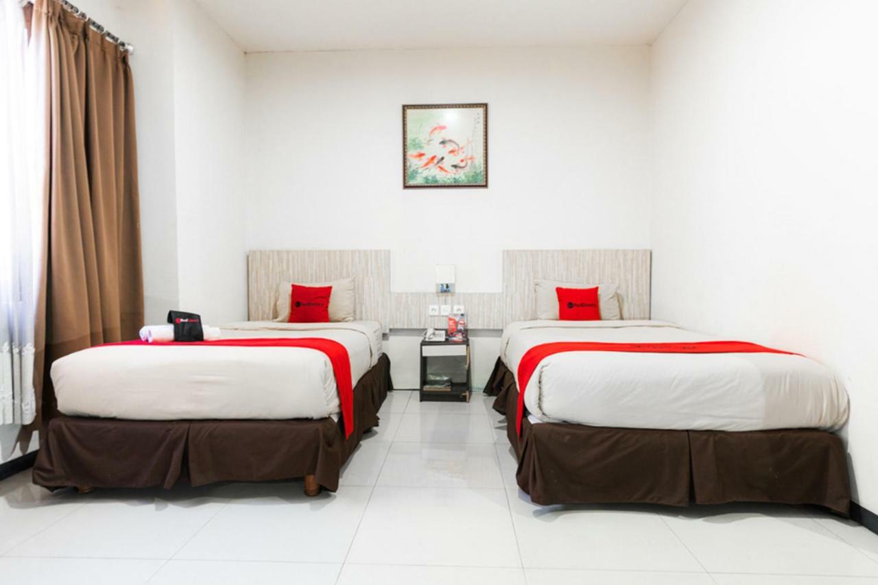 Agraha Andalas Hotel Makasar Zewnętrze zdjęcie