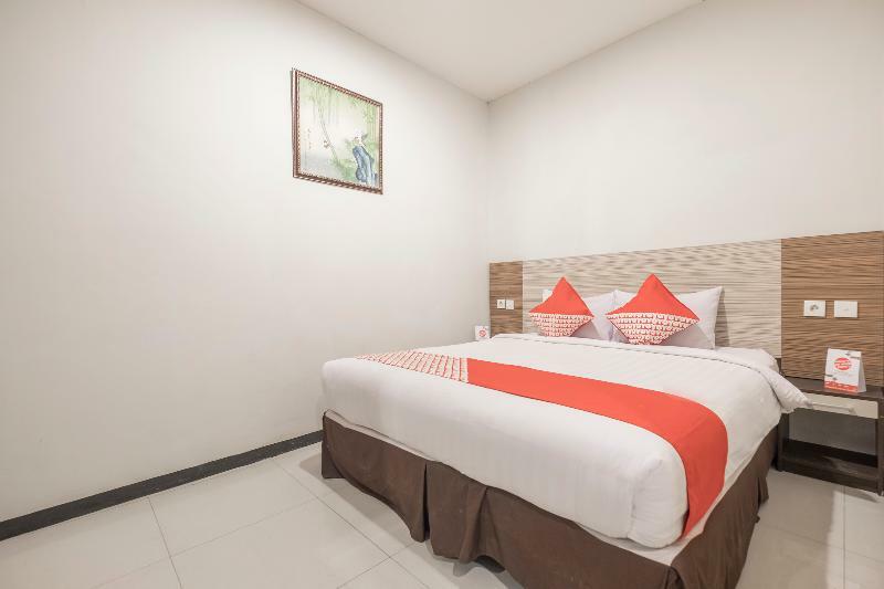 Agraha Andalas Hotel Makasar Zewnętrze zdjęcie